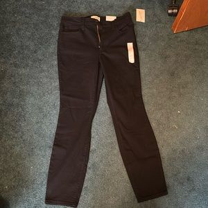 Black skinny jeans